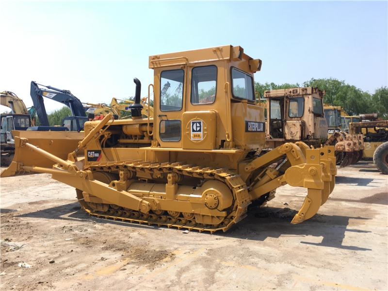 Caterpillar Construction Machine Cheap Price CAT D6D Bulldozer with Rippers - Булдозер: снимка 1 Caterpillar Construction Machine Cheap Price CAT D6D Bulldozer with Rippers - Булдозер: снимка 1
