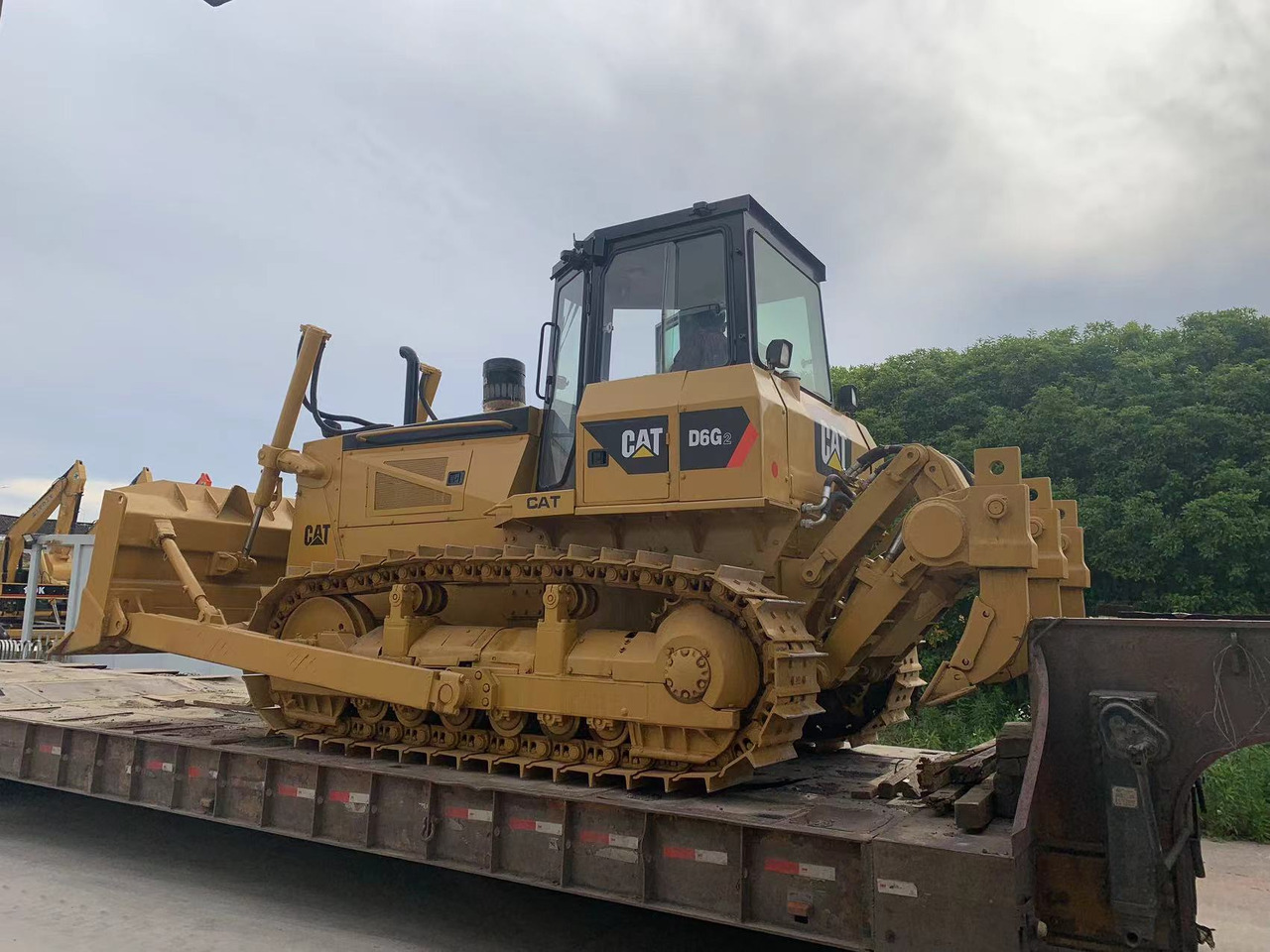 Caterpillar D6G, D6G2 Bulldozer Good Price Secondhand CAT Tracked Tractor - Булдозер: снимка 3 Caterpillar D6G, D6G2 Bulldozer Good Price Secondhand CAT Tracked Tractor - Булдозер: снимка 3