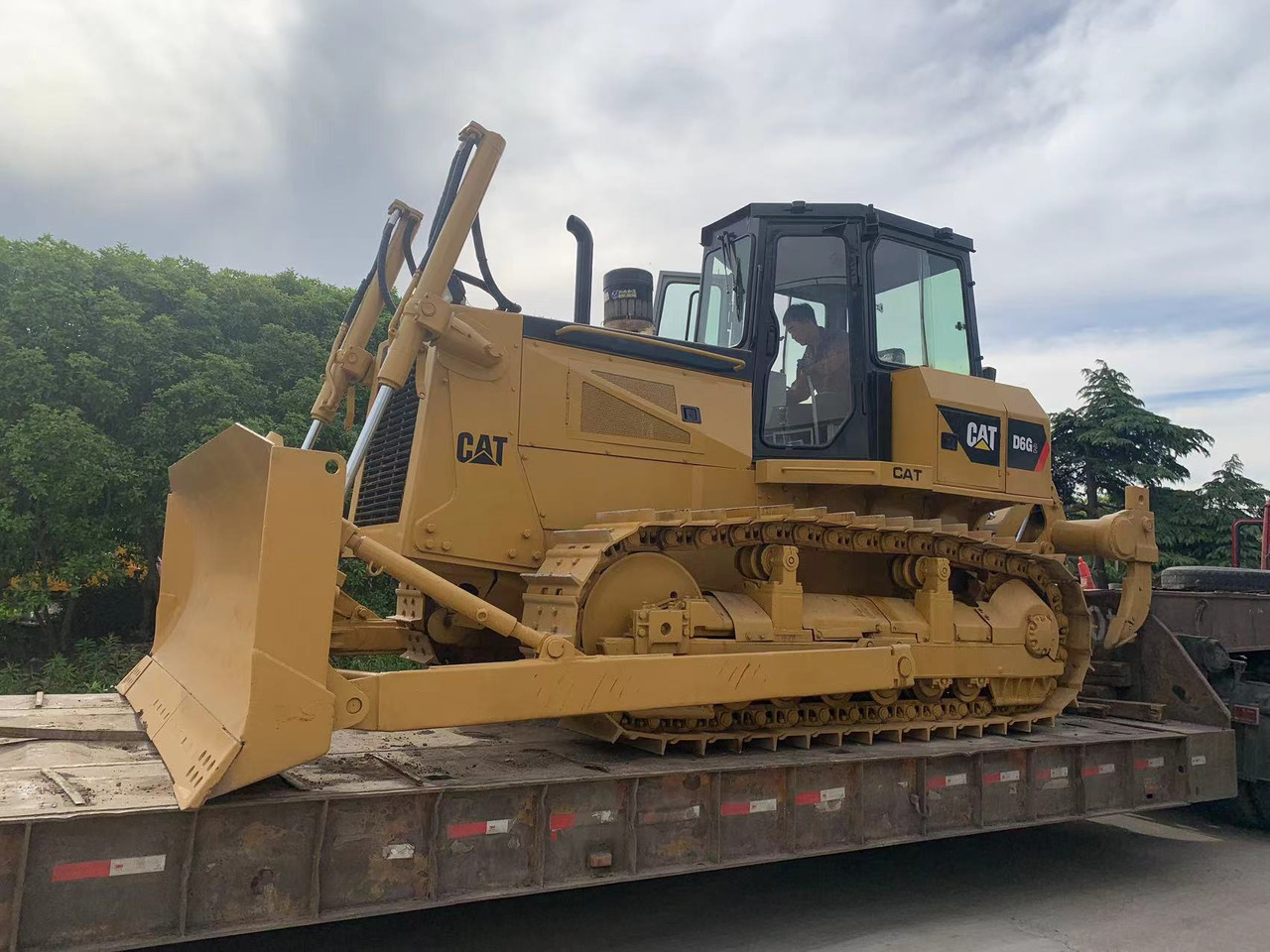 Caterpillar D6G, D6G2 Bulldozer Good Price Secondhand CAT Tracked Tractor - Булдозер: снимка 4 Caterpillar D6G, D6G2 Bulldozer Good Price Secondhand CAT Tracked Tractor - Булдозер: снимка 4