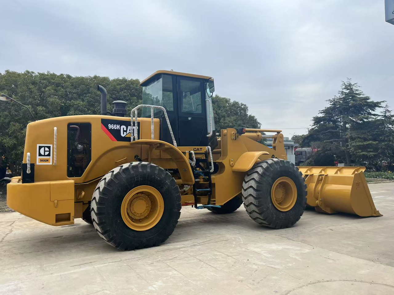 Caterpillar Secondhand Payloader CAT 966H, 950H - Колесен товарач: снимка 1 Caterpillar Secondhand Payloader CAT 966H, 950H - Колесен товарач: снимка 1