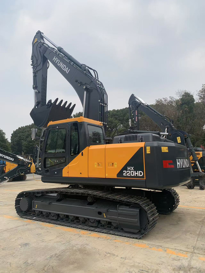 Hyundai Construction Excavator 2024 Brand New Excavator Hyundai HX220HD - Верижен багер: снимка 2 Hyundai Construction Excavator 2024 Brand New Excavator Hyundai HX220HD - Верижен багер: снимка 2
