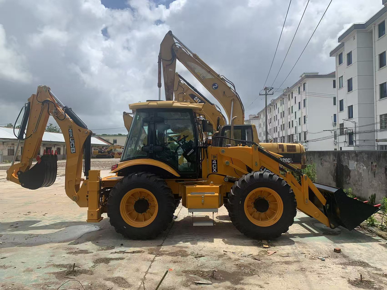 JCB 4X4 Backhoe Loader 4CX, 3CX - Багер-товарач: снимка 3 JCB 4X4 Backhoe Loader 4CX, 3CX - Багер-товарач: снимка 3