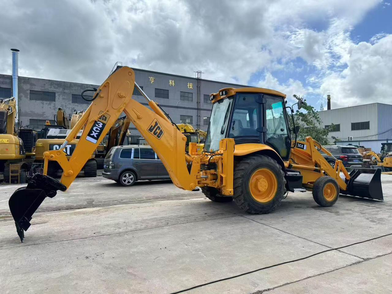JCB 4x4 Backhoe Loader 3CX Used Condition - Багер-товарач: снимка 3 JCB 4x4 Backhoe Loader 3CX Used Condition - Багер-товарач: снимка 3