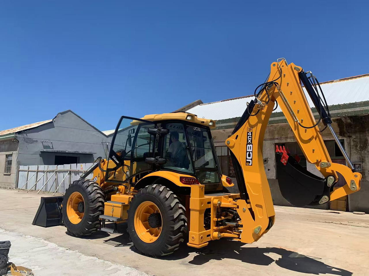 JCB Backhoe Loader 4CX, 4DX Good Price on Sale - Багер-товарач: снимка 3 JCB Backhoe Loader 4CX, 4DX Good Price on Sale - Багер-товарач: снимка 3