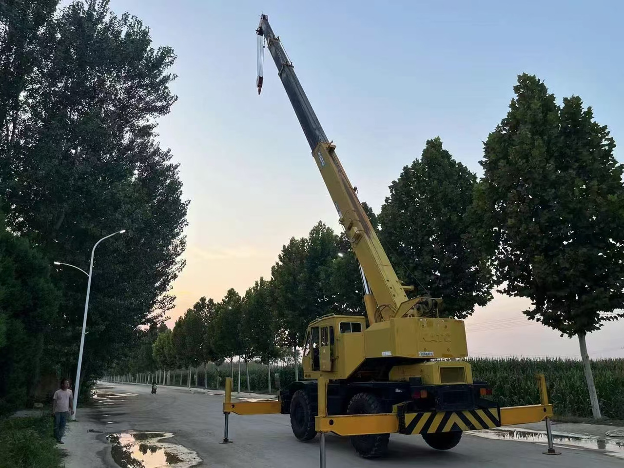 KATO KR250 Good Price 25 ton Rough Terrain Crane - Автокран: снимка 3 KATO KR250 Good Price 25 ton Rough Terrain Crane - Автокран: снимка 3