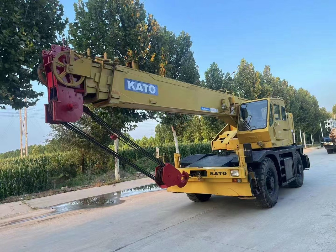 KATO KR250 Good Price 25 ton Rough Terrain Crane - Автокран: снимка 2 KATO KR250 Good Price 25 ton Rough Terrain Crane - Автокран: снимка 2
