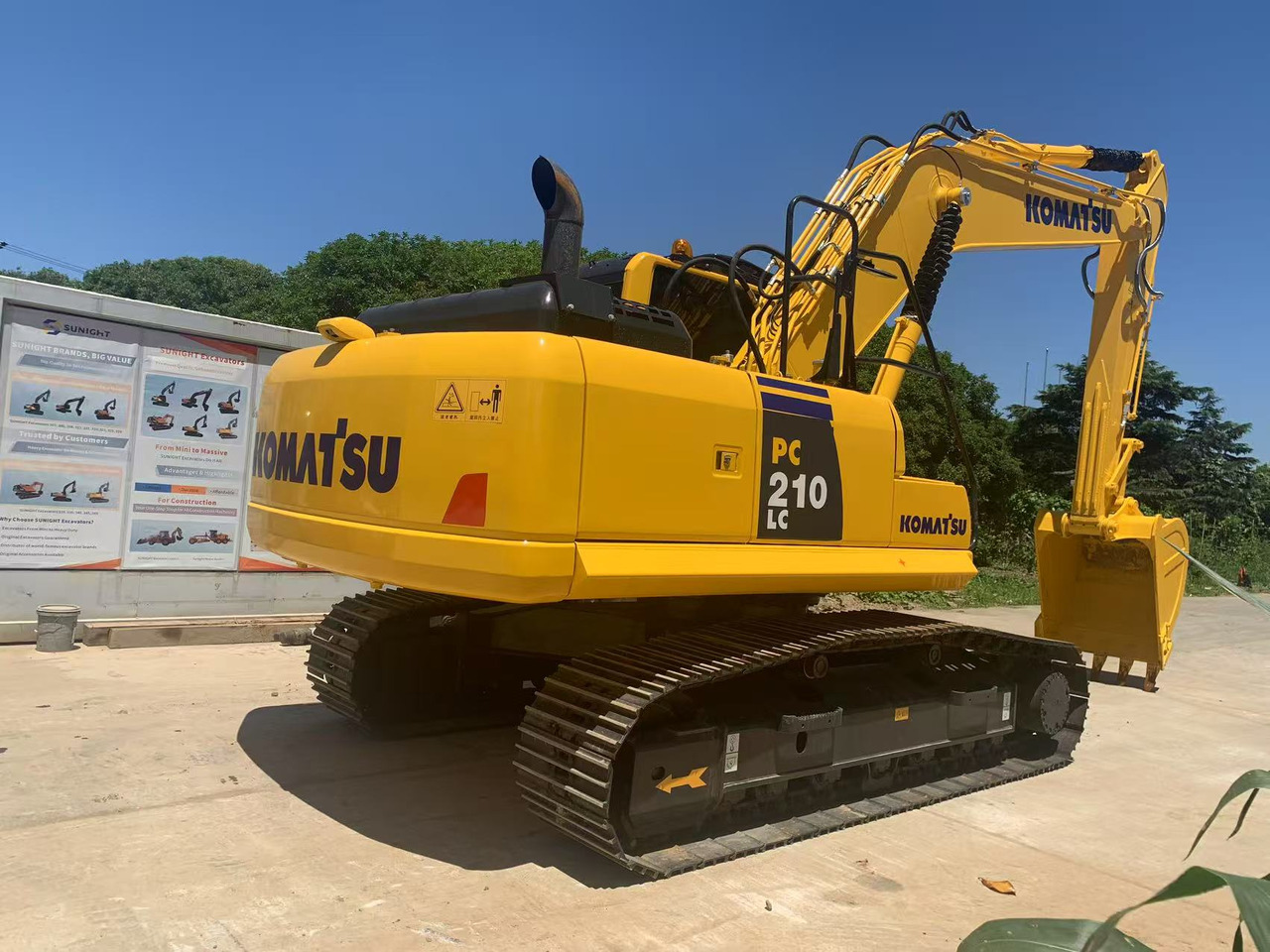 Komatsu PC210 Tracked Excavator 21 ton Construction Excavator - Верижен багер: снимка 4 Komatsu PC210 Tracked Excavator 21 ton Construction Excavator - Верижен багер: снимка 4