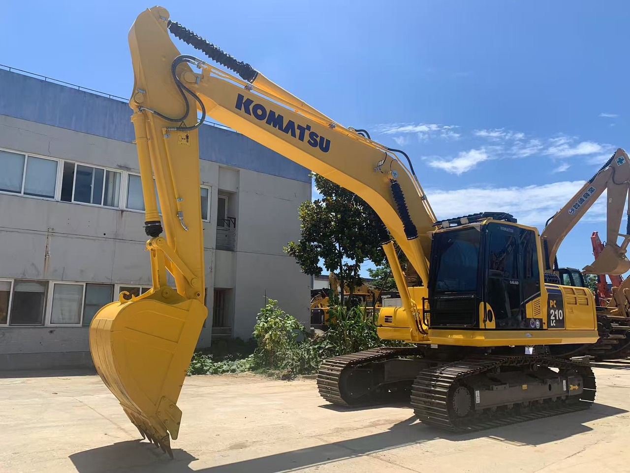 Komatsu PC210 Tracked Excavator 21 ton Construction Excavator - Верижен багер: снимка 3 Komatsu PC210 Tracked Excavator 21 ton Construction Excavator - Верижен багер: снимка 3