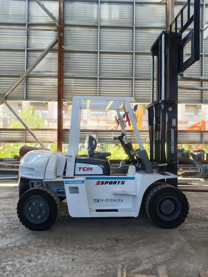 TCM Forklift Truck Secondhand 6 ton Diesel Forklift - Дизелов мотокар: снимка 1 TCM Forklift Truck Secondhand 6 ton Diesel Forklift - Дизелов мотокар: снимка 1