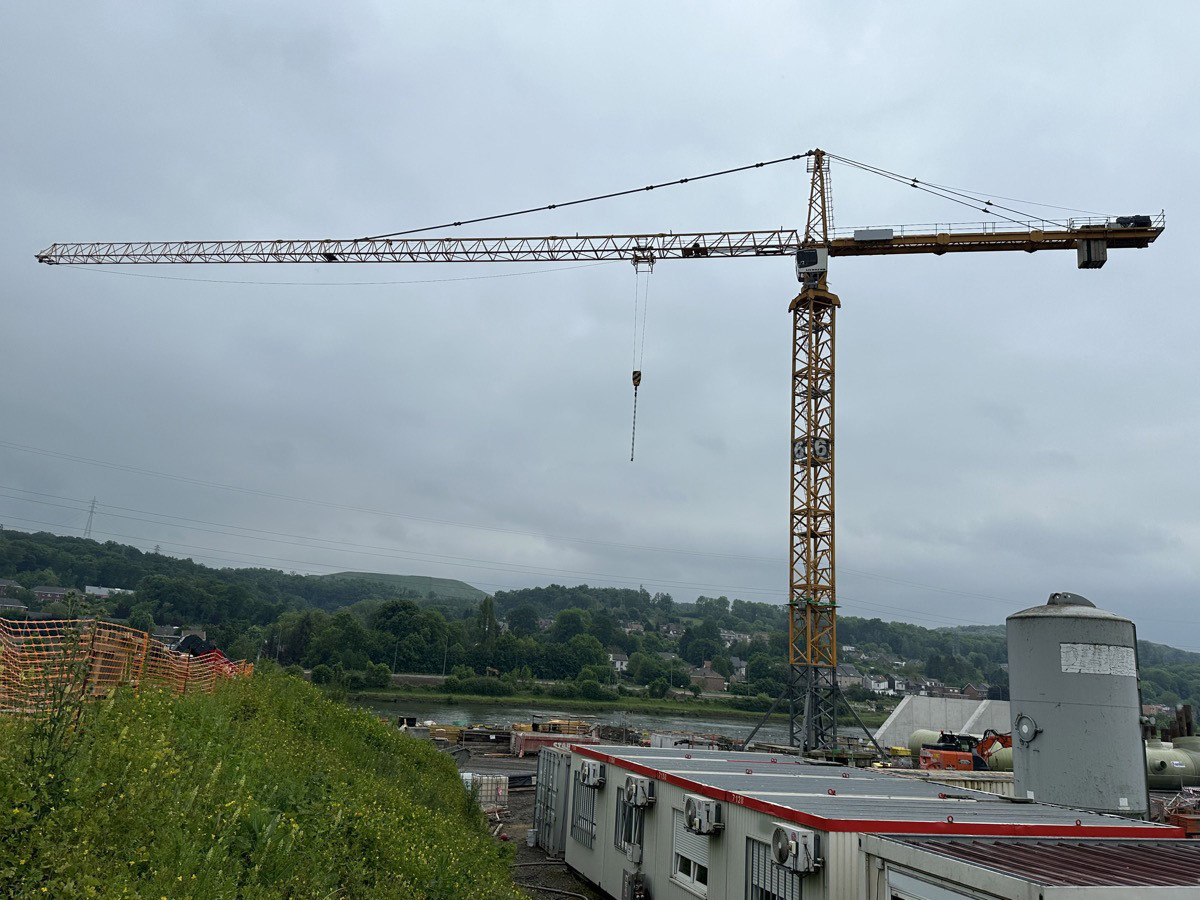 LIEBHERR 420 EC-H 16 Litronic - Кулокран: снимка 1 LIEBHERR 420 EC-H 16 Litronic - Кулокран: снимка 1