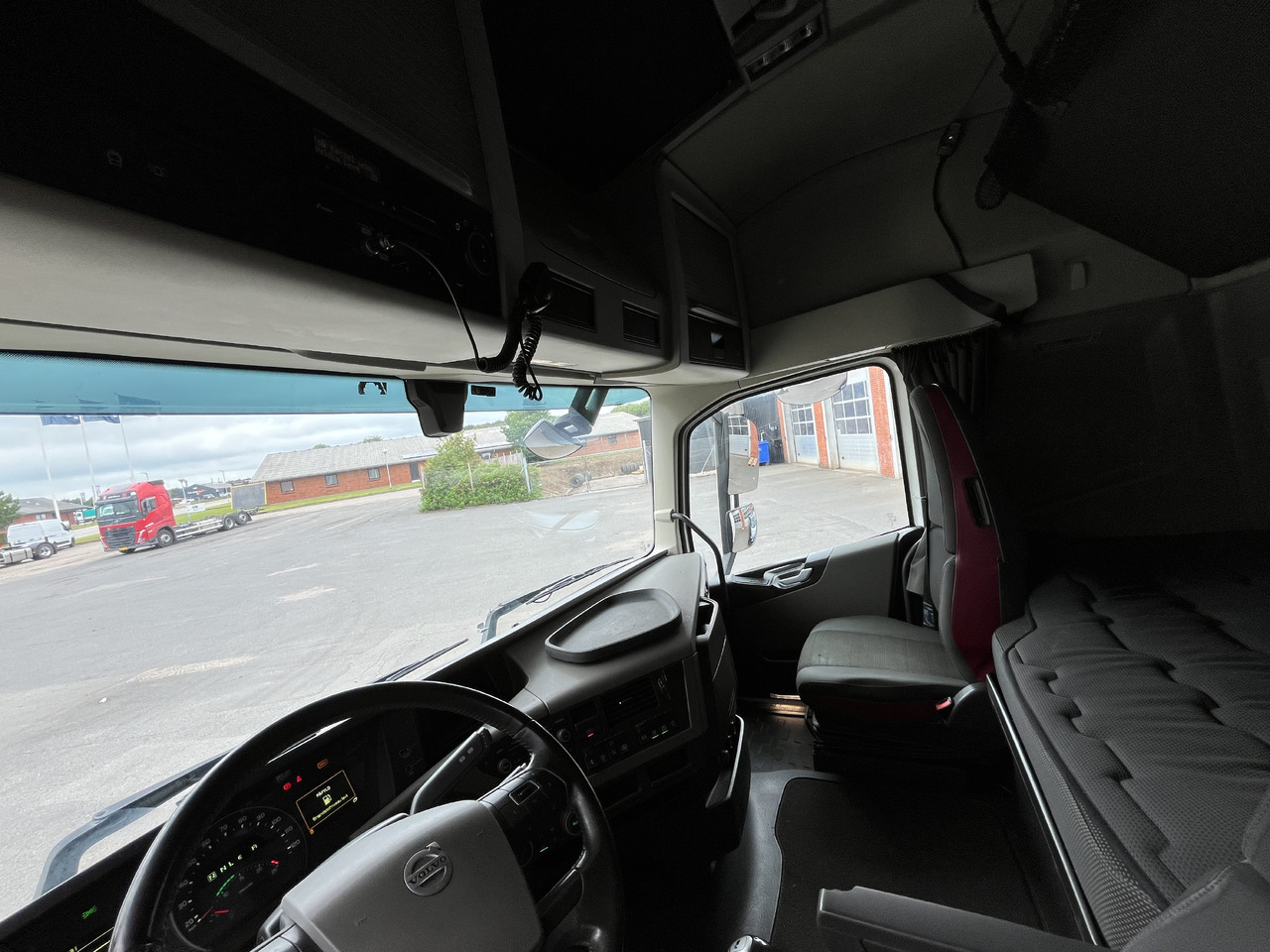 Volvo FH500 6x2 - Влекач: снимка 5 Volvo FH500 6x2 - Влекач: снимка 5