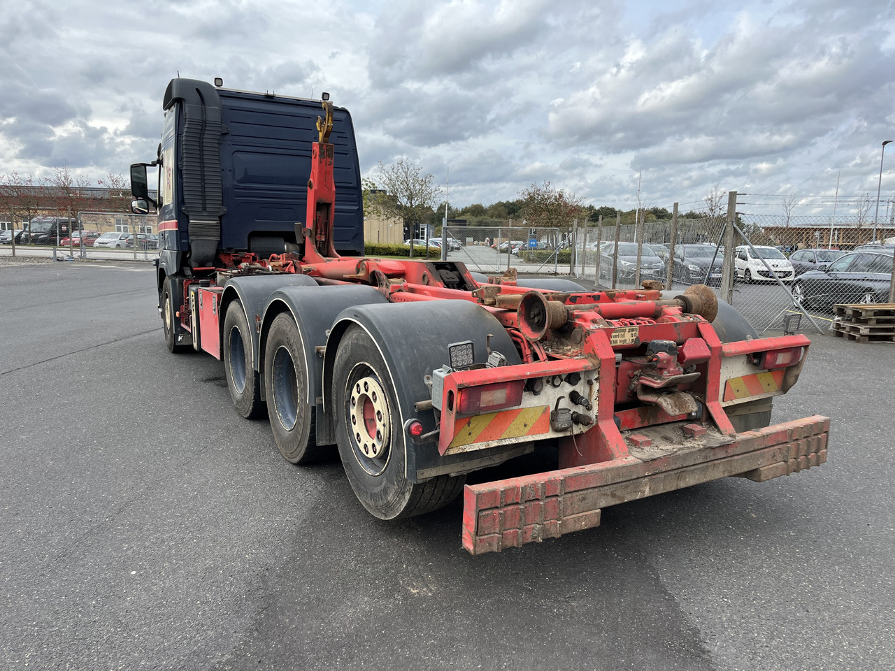 Volvo FM 500 8x4 - Мултилифт с кука камион: снимка 5 Volvo FM 500 8x4 - Мултилифт с кука камион: снимка 5