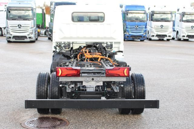 FUSO Canter 4C15E - Шаси кабина: снимка 4 FUSO Canter 4C15E - Шаси кабина: снимка 4