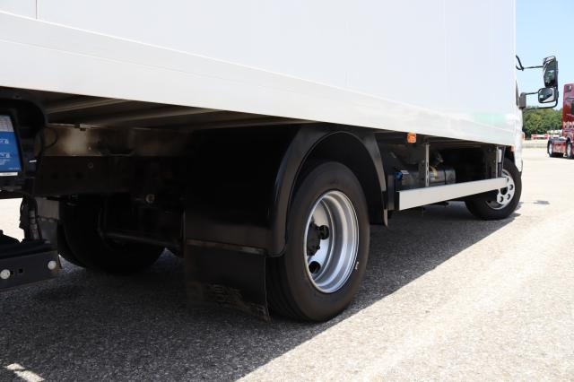 FUSO Canter 7C18 AMT - Лекотоварен автомобил фургон: снимка 4 FUSO Canter 7C18 AMT - Лекотоварен автомобил фургон: снимка 4