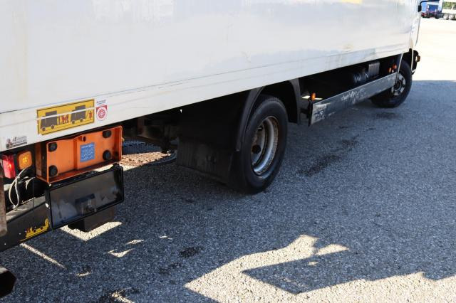 MAN 8.180 TACHOSCHEIBE - Камион фургон: снимка 5 MAN 8.180 TACHOSCHEIBE - Камион фургон: снимка 5