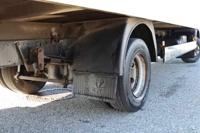 Камион фургон MAN 8.180 TACHOSCHEIBE: снимка 8 Камион фургон MAN 8.180 TACHOSCHEIBE: снимка 8