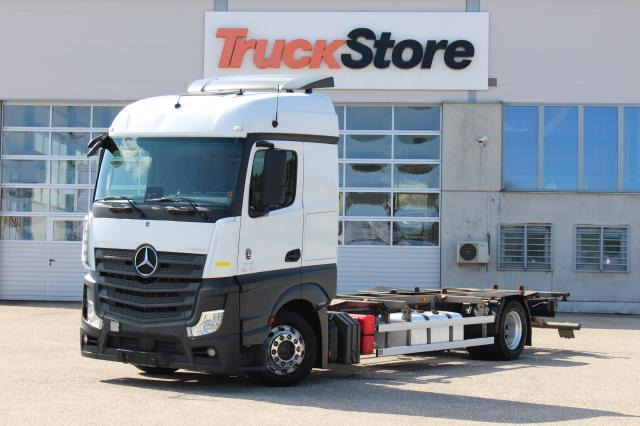 Mercedes-Benz Actros 1845 L nR - Контейнеровоз/ Сменна каросерия камион: снимка 1 Mercedes-Benz Actros 1845 L nR - Контейнеровоз/ Сменна каросерия камион: снимка 1