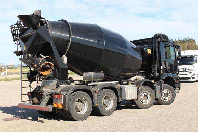 Mercedes-Benz Arocs 3745 B 36,0 TO ZUL. - Бетоновоз: снимка 4 Mercedes-Benz Arocs 3745 B 36,0 TO ZUL. - Бетоновоз: снимка 4