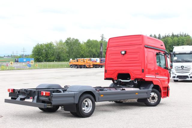 Mercedes-Benz Atego 1223 L nR - Шаси кабина: снимка 4 Mercedes-Benz Atego 1223 L nR - Шаси кабина: снимка 4