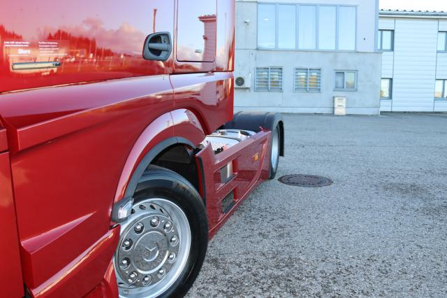 Mercedes-Benz Actros 1853 - Влекач: снимка 5 Mercedes-Benz Actros 1853 - Влекач: снимка 5