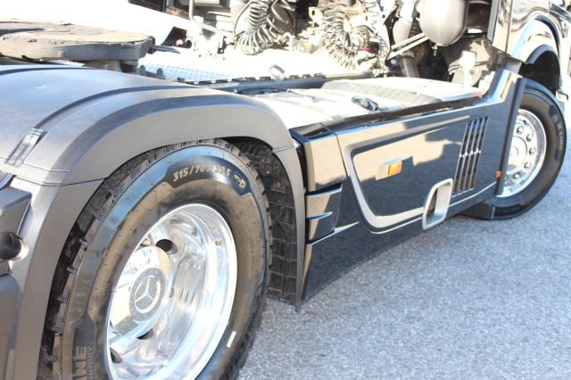 Mercedes-Benz Actros 1853LS ÖLRETARDER - Влекач: снимка 5 Mercedes-Benz Actros 1853LS ÖLRETARDER - Влекач: снимка 5