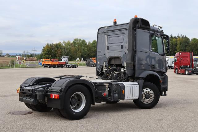 Mercedes-Benz Arocs 1851 LS - Влекач: снимка 3 Mercedes-Benz Arocs 1851 LS - Влекач: снимка 3