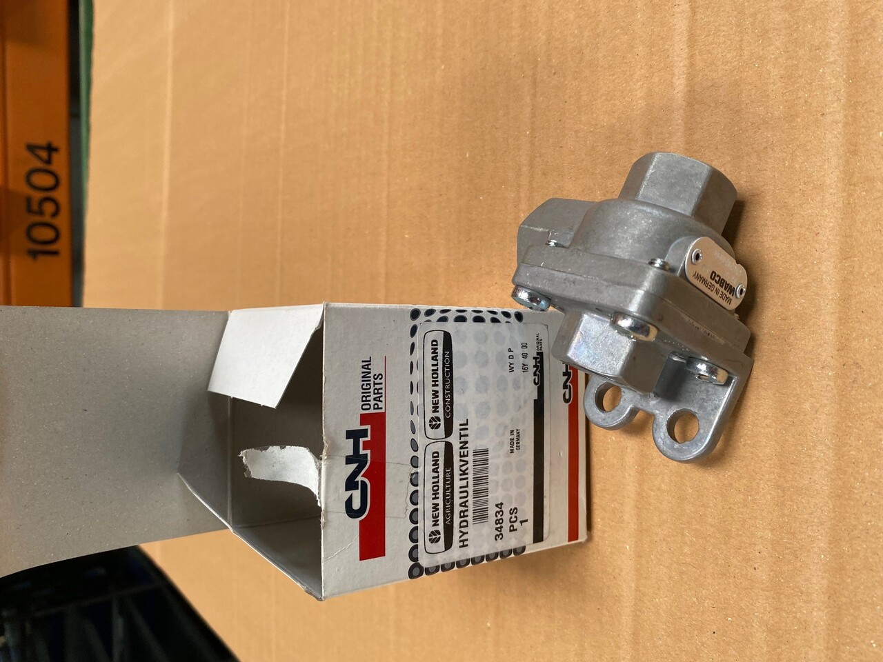 NEW HOLLAND 34834 Valve O&K Terex 34834 1455254 533-7221 Wabco 4342020000 - Резервни части: снимка 2 NEW HOLLAND 34834 Valve O&K Terex 34834 1455254 533-7221 Wabco 4342020000 - Резервни части: снимка 2