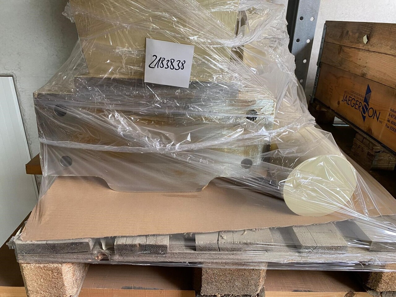 O&K Terex RH40 Spacer piece 2183838 4020426 535-4269 - Резервни части за Камион: снимка 1 O&K Terex RH40 Spacer piece 2183838 4020426 535-4269 - Резервни части за Камион: снимка 1