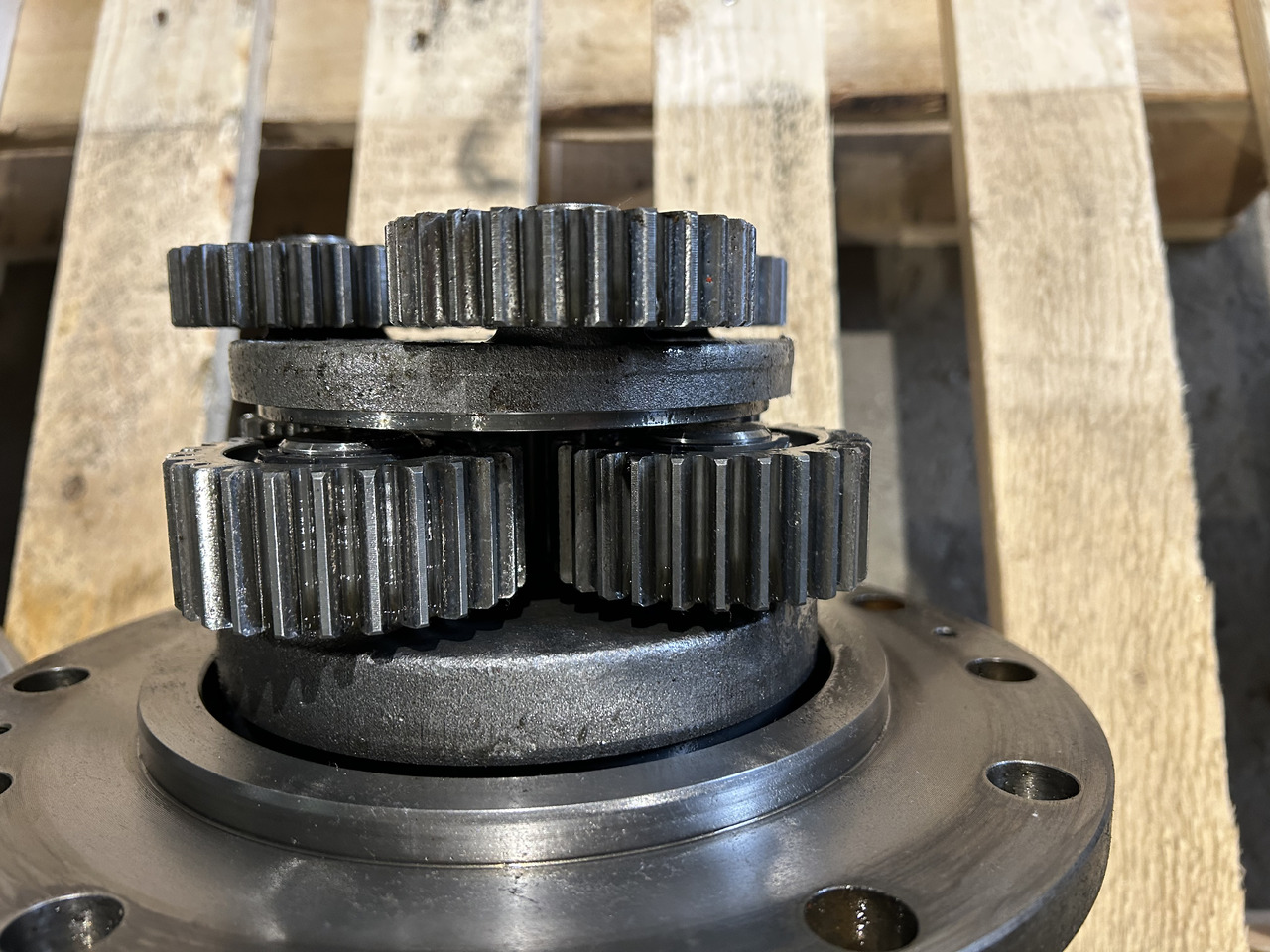 LINDE GD5 - Редуктор на въртене за Багер: снимка 5 LINDE GD5 - Редуктор на въртене за Багер: снимка 5