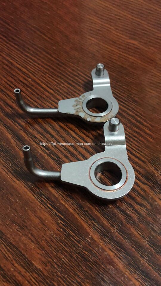 FPT IVECO CASE Cursor9Bus F2CFE612D*J231/F2CFE612A*J098 5802748674 OIL NOZZLE 504127000/504236099 - Двигател и части за Автобус: снимка 1 FPT IVECO CASE Cursor9Bus F2CFE612D*J231/F2CFE612A*J098 5802748674 OIL NOZZLE 504127000/504236099 - Двигател и части за Автобус: снимка 1