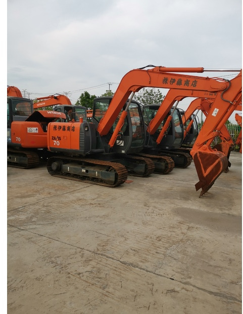 2020 Hitachi ZX70 - Мини багер: снимка 1 2020 Hitachi ZX70 - Мини багер: снимка 1