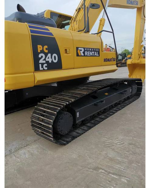 2020 Komatsu PC240LC-8 - Верижен багер: снимка 4 2020 Komatsu PC240LC-8 - Верижен багер: снимка 4
