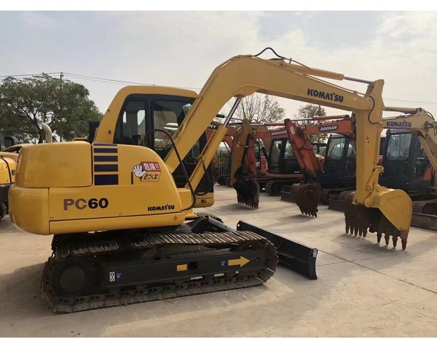 2020 Komatsu PC60 - Мини багер: снимка 3 2020 Komatsu PC60 - Мини багер: снимка 3