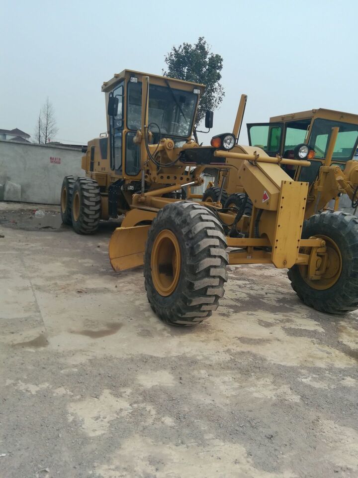 Грейдер Caterpillar 140H: снимка 6