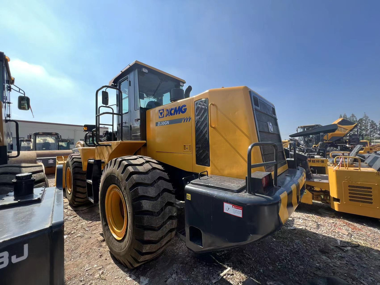 XCMG ZL50GN - Колесен товарач: снимка 2 XCMG ZL50GN - Колесен товарач: снимка 2