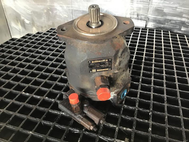 Liebherr A10V045 - Двигател и части: снимка 1 Liebherr A10V045 - Двигател и части: снимка 1