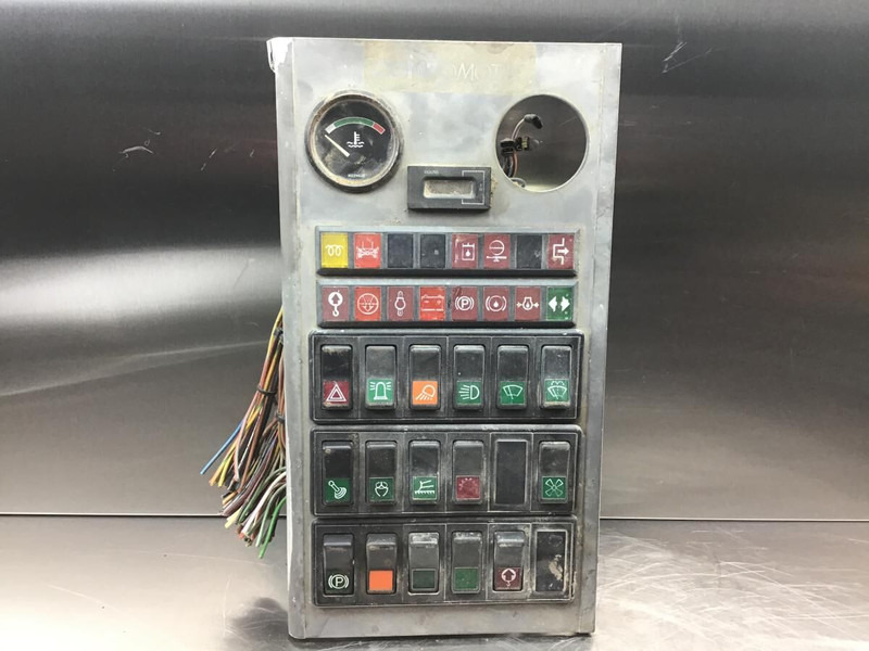 Liebherr A312 - Табло: снимка 2 Liebherr A312 - Табло: снимка 2