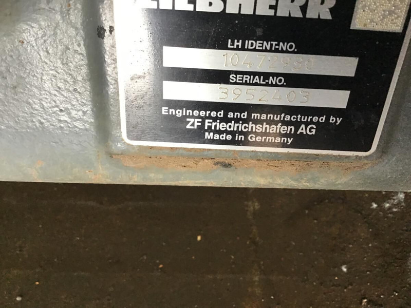 Liebherr A314 Li / A914 - Задна ос: снимка 1 Liebherr A314 Li / A914 - Задна ос: снимка 1
