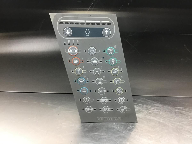 Liebherr A904C Li - Табло: снимка 1 Liebherr A904C Li - Табло: снимка 1