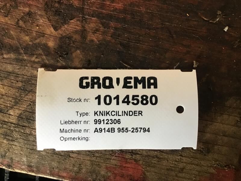 Liebherr A924B Li / A914 Li / A914B Li / R914 / R924 - Хидравличен цилиндър: снимка 3 Liebherr A924B Li / A914 Li / A914B Li / R914 / R924 - Хидравличен цилиндър: снимка 3
