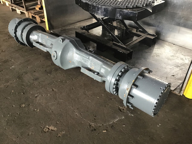 Liebherr Axle - Предна ос: снимка 1 Liebherr Axle - Предна ос: снимка 1
