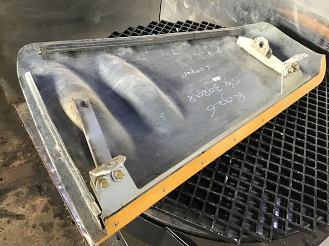 Liebherr Bonnet Left - Капо: снимка 2 Liebherr Bonnet Left - Капо: снимка 2