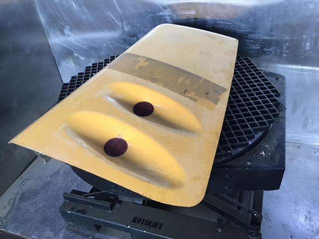 Liebherr Bonnet Left - Капо: снимка 3 Liebherr Bonnet Left - Капо: снимка 3