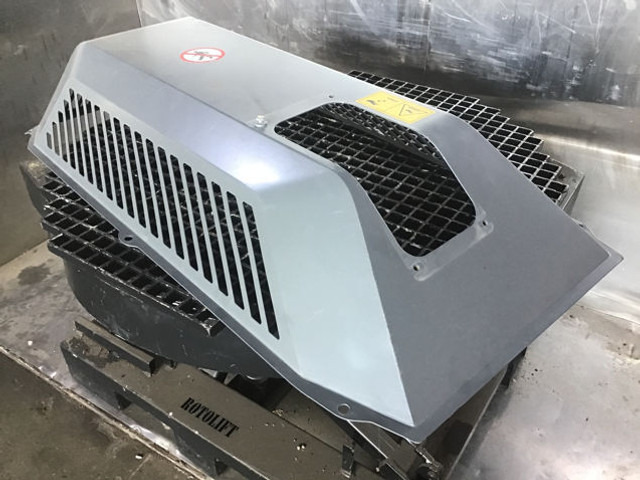 Liebherr Bonnet Right - Капо: снимка 1 Liebherr Bonnet Right - Капо: снимка 1