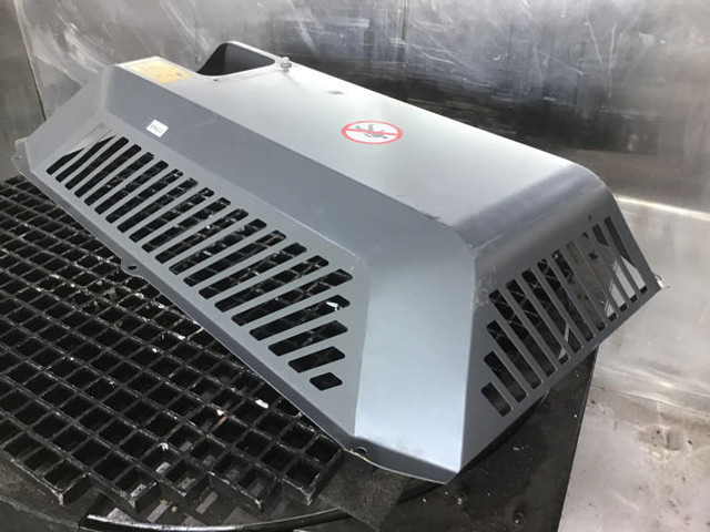 Liebherr Bonnet Right - Капо: снимка 3 Liebherr Bonnet Right - Капо: снимка 3