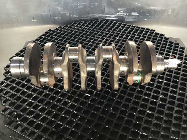 Liebherr Crankshaft D924 - Колянов вал: снимка 4 Liebherr Crankshaft D924 - Колянов вал: снимка 4
