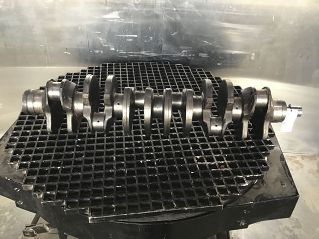 Liebherr Crankshaft D926 - Колянов вал: снимка 4 Liebherr Crankshaft D926 - Колянов вал: снимка 4