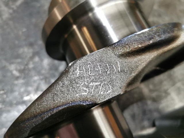 Liebherr Crankshaft D934S - Колянов вал: снимка 3 Liebherr Crankshaft D934S - Колянов вал: снимка 3