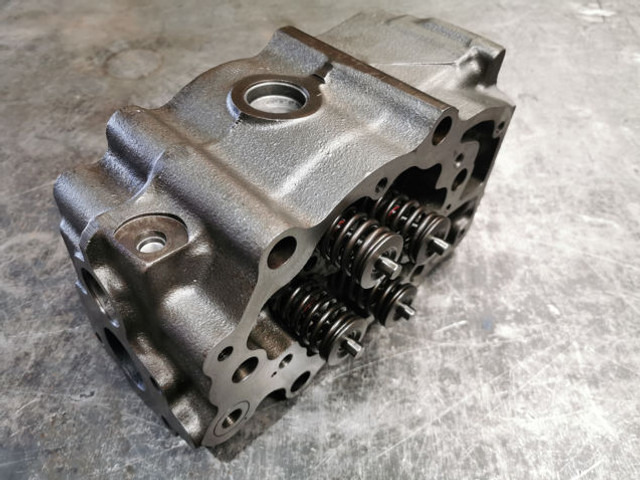 Liebherr Cylinder Head Rebuild D934/D936 - Цилиндров блок: снимка 5 Liebherr Cylinder Head Rebuild D934/D936 - Цилиндров блок: снимка 5