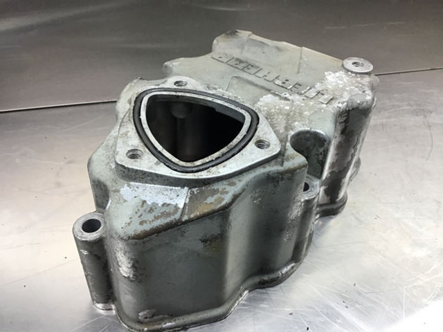 Liebherr Cylinderhead Cover - Цилиндров блок: снимка 3 Liebherr Cylinderhead Cover - Цилиндров блок: снимка 3